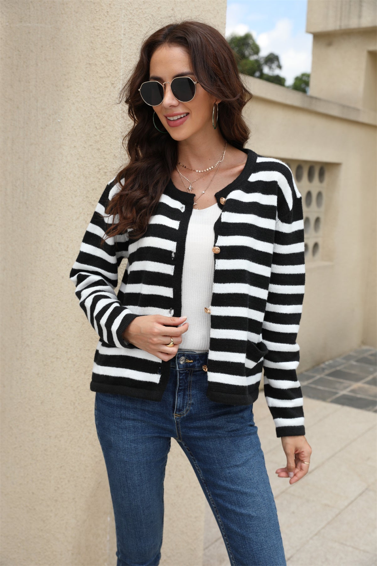 Loose Round Neck Striped Cardigan Sweater With Pocket