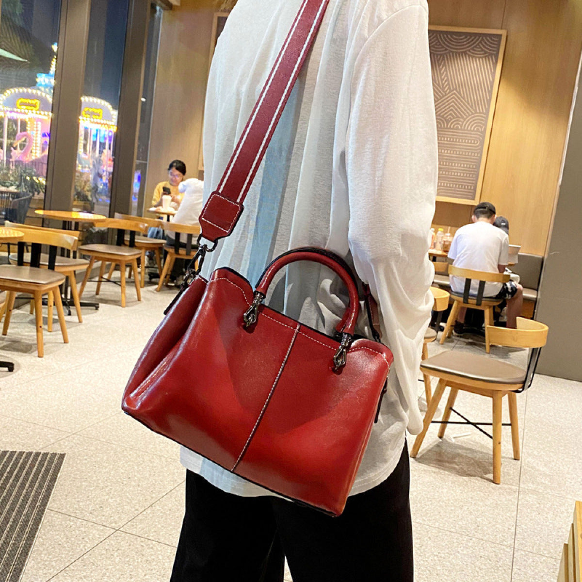 High-Capacity Zipper Splicing Handbag Shoulder Bag