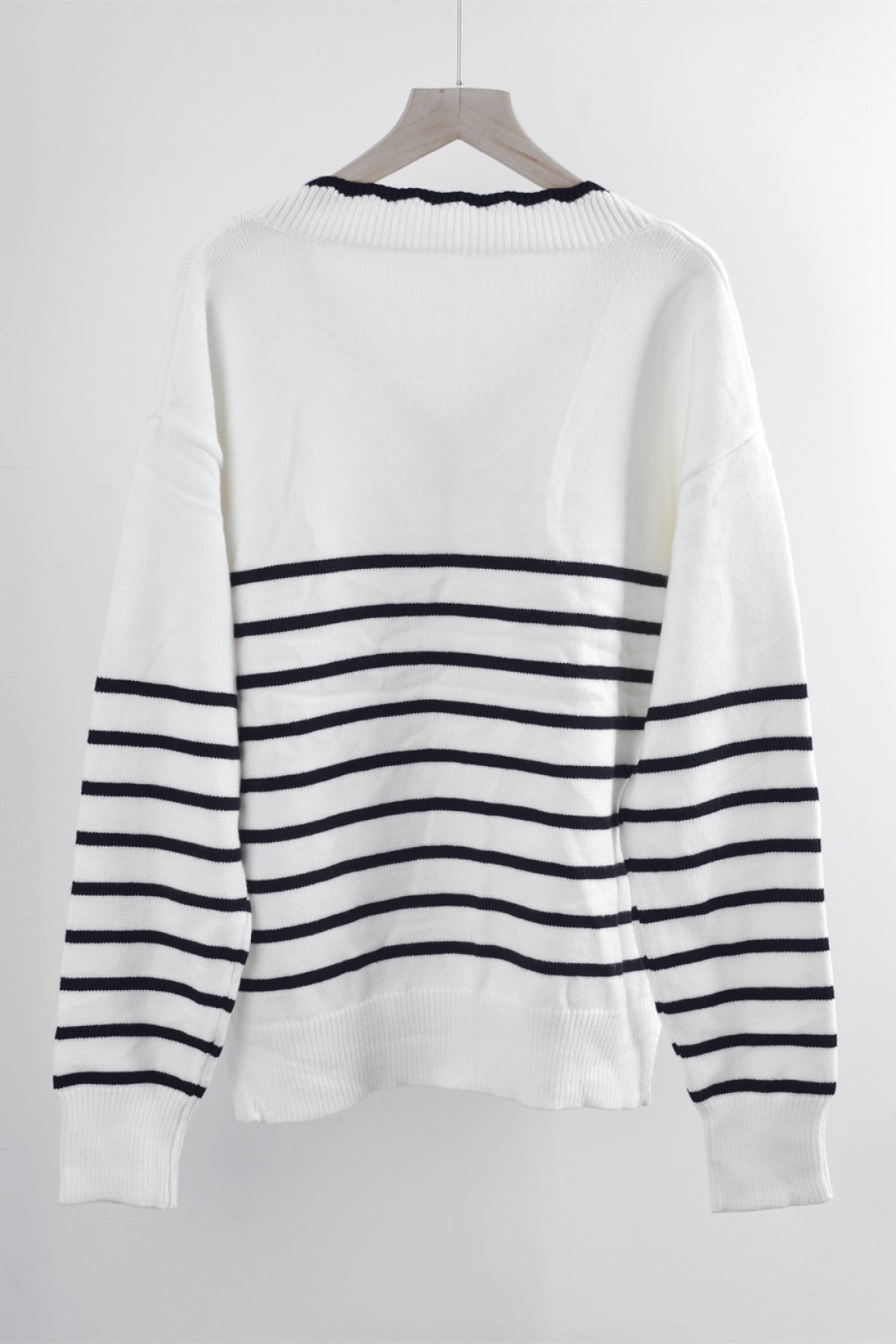 Pullover V-Neck Striped Knitted Sweater